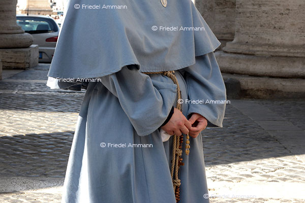 WORLD - Italia, Rom – Petersdom / San Pietro, Vaticano