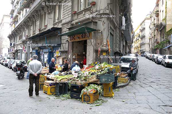 WORLD - Italia, Napoli