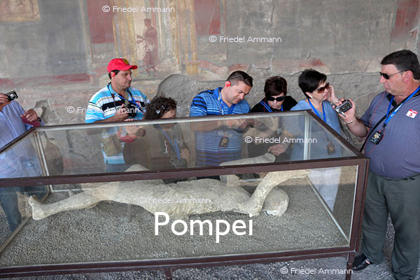WORLD - Italia, Sud - Pompei