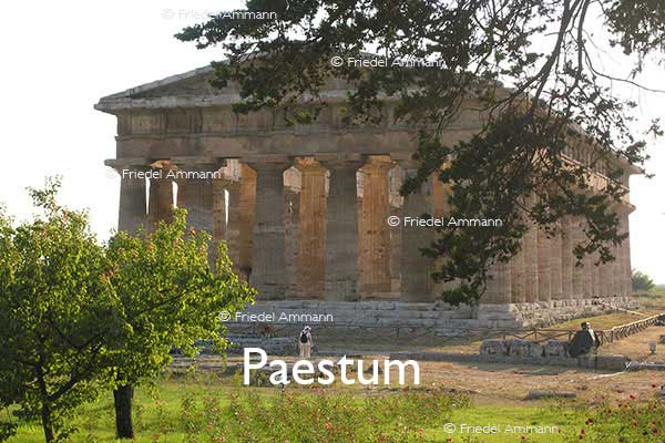 WORLD - Italia, Sud - Paestum