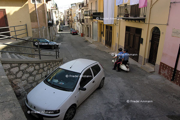 WORLD - Italia, Sizilien / Sicilia - Carabinieri