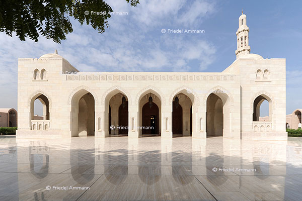 WORLD – Oman - Sultan Qaboos Mosque, Muscat