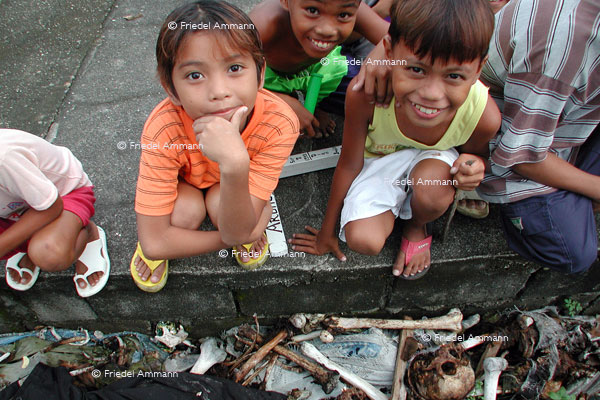 WORLD - Philippinen, Metro Manila - Navotas