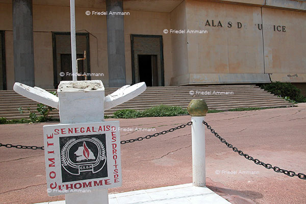 WORLD - Senegal - Dakar - Law Courts