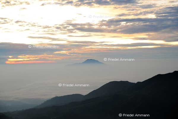 WORLD – Indonesien, Java – Dieng Plateau