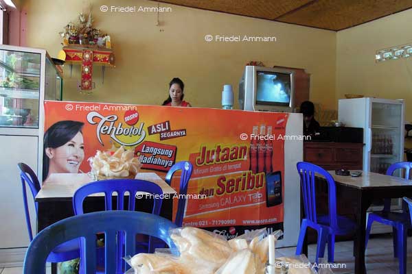 WORLD - Indonesien, Bali – Restaurant Singaraja