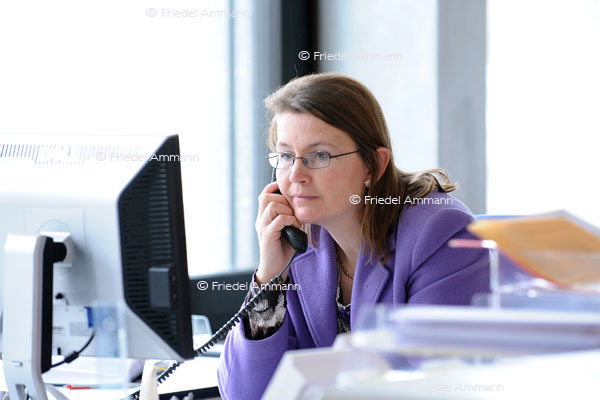 WIRTSCHAFT / ECONOMY - Büro / Office