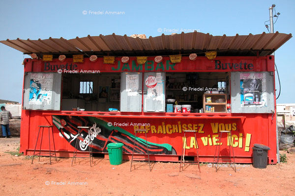 WIRTSCHAFT / ECONOMY - Dienstleistung / Service–Buvette, Senegal