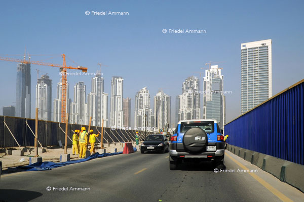 WIRTSCHAFT / ECONOMY – Architektur / Building - Dubai