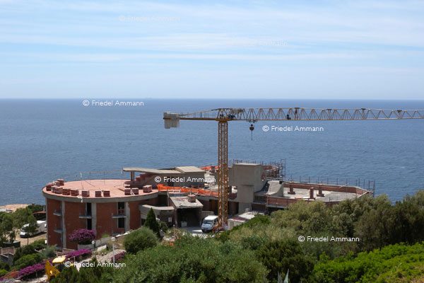 WIRTSCHAFT / ECONOMY – Architektur / Building - Sardinien