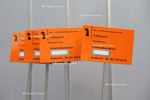 WIRTSCHAFT / ECONOMY – Architektur / Building 