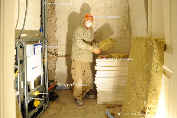 WIRTSCHAFT / ECONOMY – Architektur / Building 