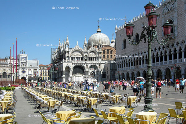 WIRTSCHAFT / ECONOMY - Tourismus international – Venedig, Venice, Italia