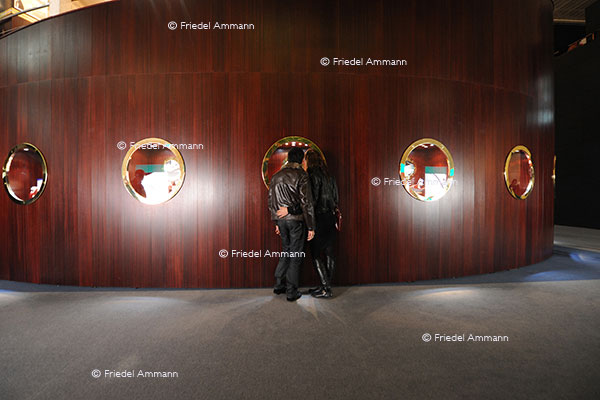 WIRTSCHAFT / ECONOMY – Messen / Exhibitions - Basel World