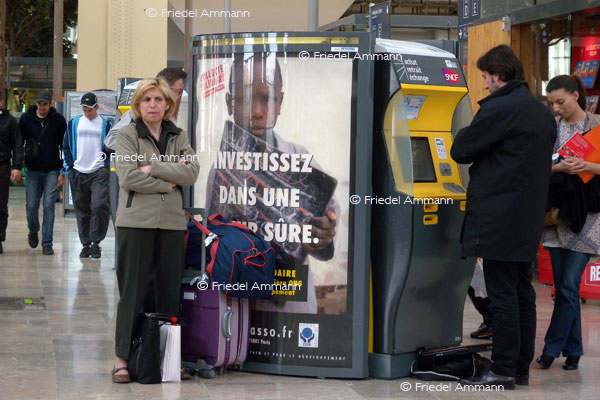 WIRTSCHAFT / ECONOMY – Werbung / Advertisement