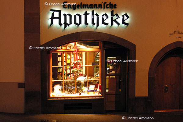 WIRTSCHAFT / ECONOMY - Gesundheitswesen / Health – Apotheke / Pharmacy