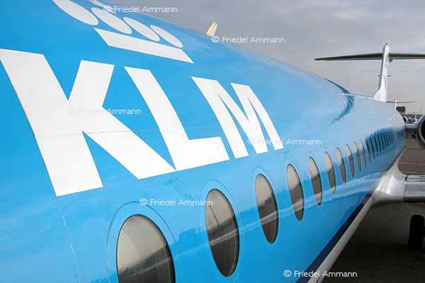 WIRTSCHAFT / ECONOMY - Mobilität / Mobility - Luftfahrt / Airtravel - KLM