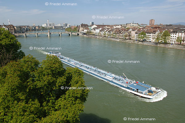WIRTSCHAFT / ECONOMY - Mobilität / Mobility - Schifffahrt / Shipping – Rheinschifffahrt / River Rhine Shipping, Basel