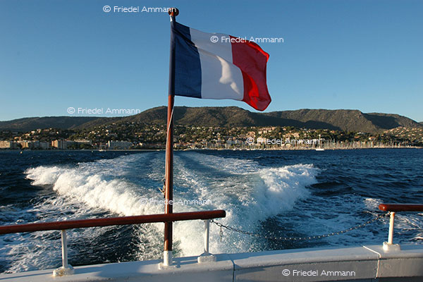 WIRTSCHAFT / ECONOMY - Mobilität / Mobility - Schifffahrt / Shipping - Le Lavandou nach Port-Gros - Côte d'Azur, France