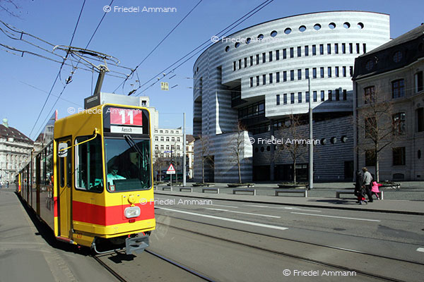 WIRTSCHAFT / ECONOMY - Mobilität / Mobility - Bahnen / Railway - BLT Tram - Dornach-Basel-Rodersdorf - Aeschenplatz
