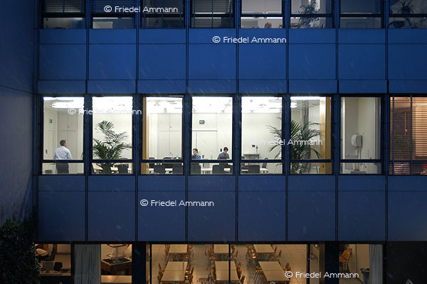 WIRTSCHAFT / ECONOMY - Pharma / Chemical Industry - Pharmaceutica Basilea, Basel
