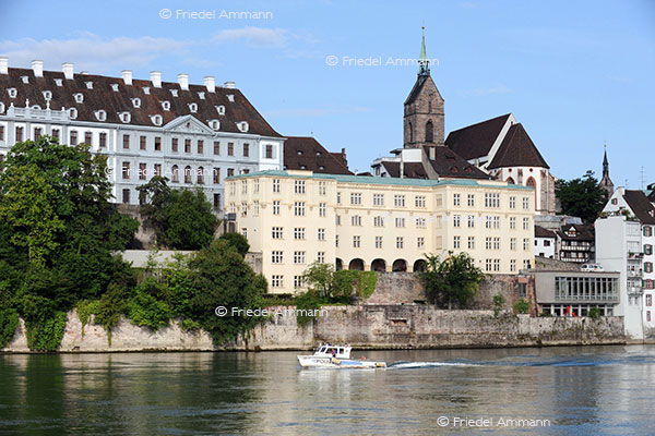 WISSEN - Ausbildung, Hochschule - Blaues Haus, alte Universität (gelbes Gebäude, gegründet 1460), Martinskirche - Basel