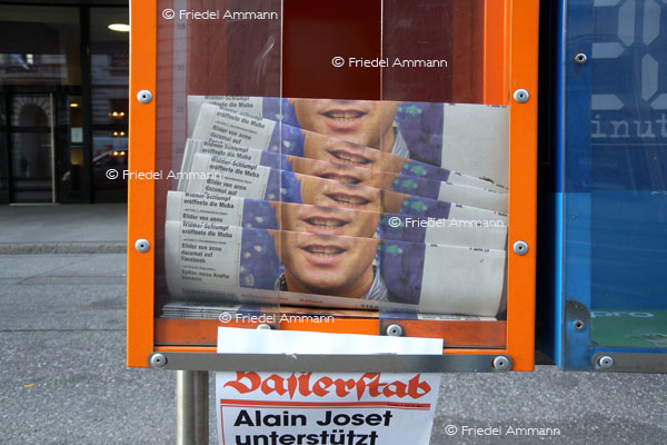 WISSEN – Kommunikation / Communication – Zeitungskasten / Newspaper box