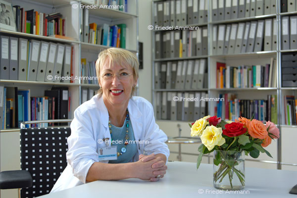 WISSEN – Gesundheit / Health - Prof. Dr. med. Anita Riecher-Rössler, Unispital Basel